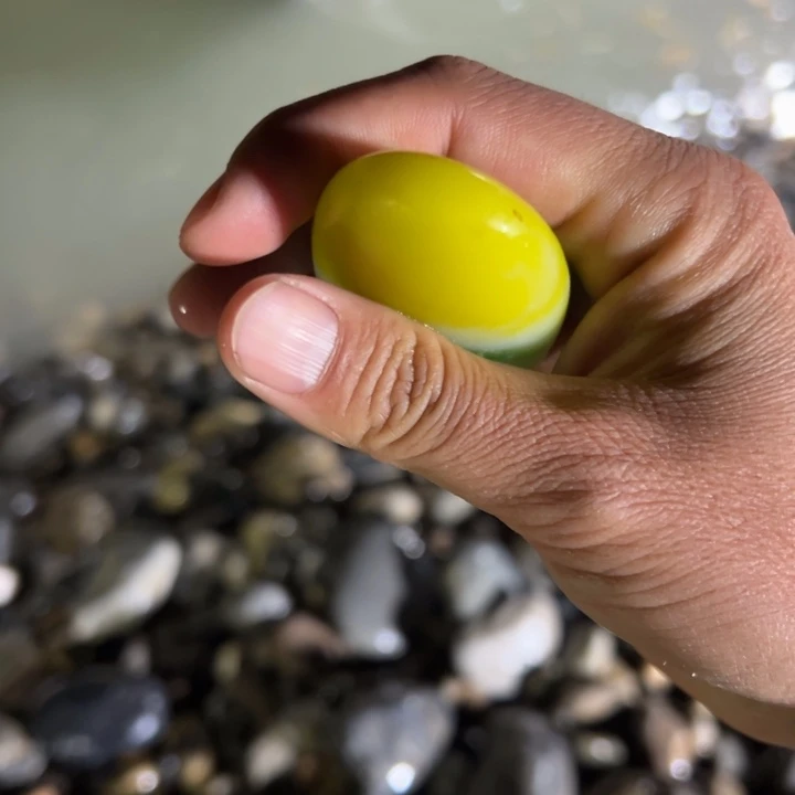 和田玉（糖玉）未镶嵌珠宝奇石