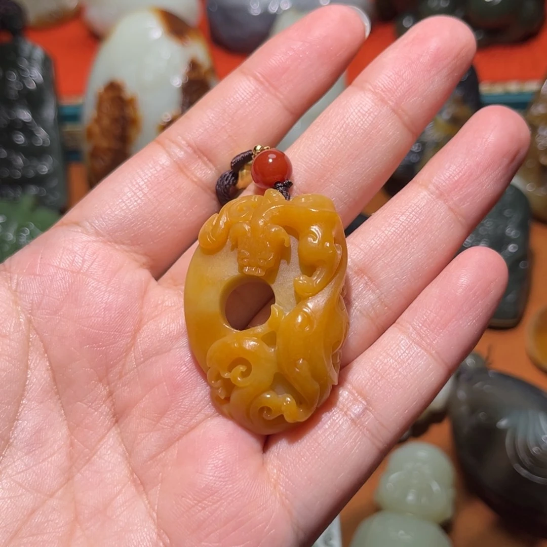 未镶嵌和田玉挂件？