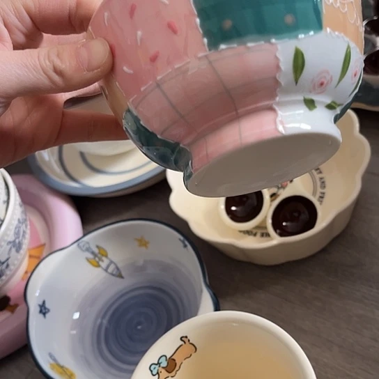 瓜***猹瓷满25米包邮，默认微瑕2