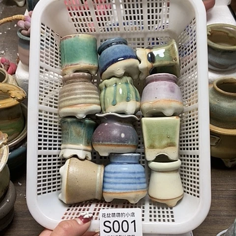 紫砂花盆001微瑕品口径3厘米左右