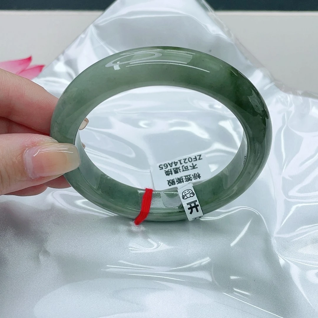 翡翠手镯未镶嵌正59