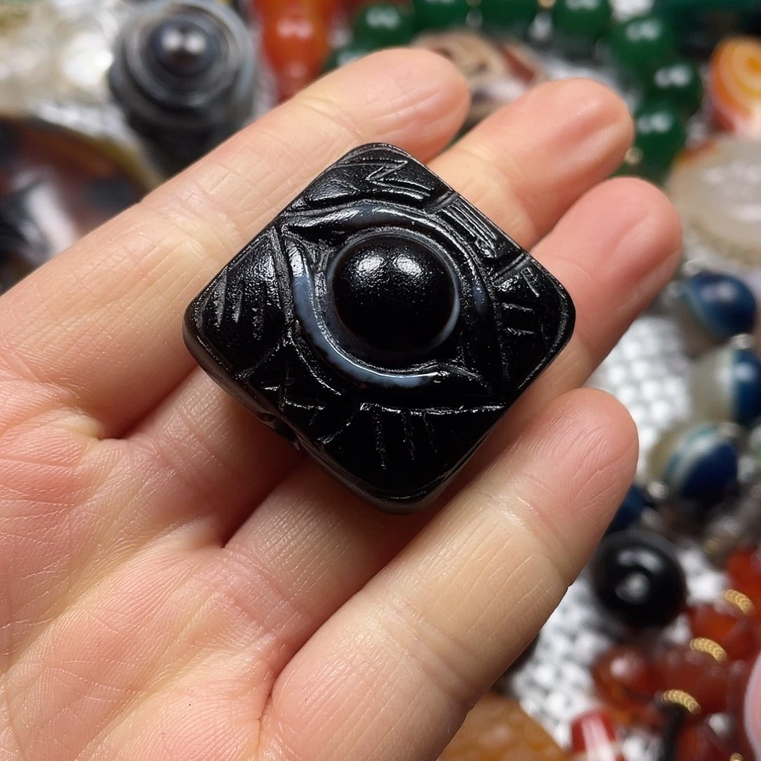 玛瑙/玉髓未镶嵌挂件