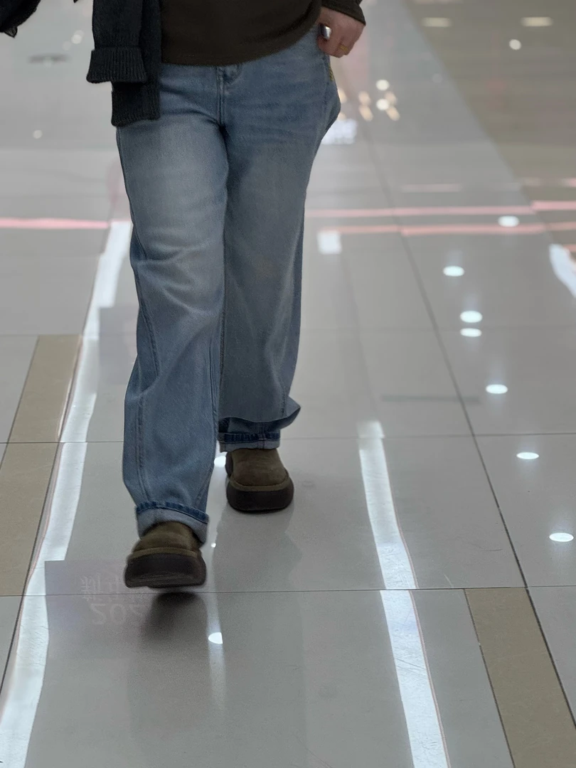 13958【燕子优选】休闲百搭时尚直筒牛仔裤