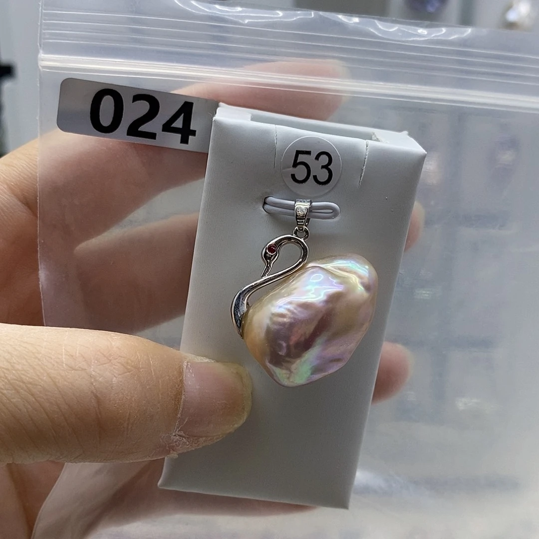 合金耳饰淡水珍珠