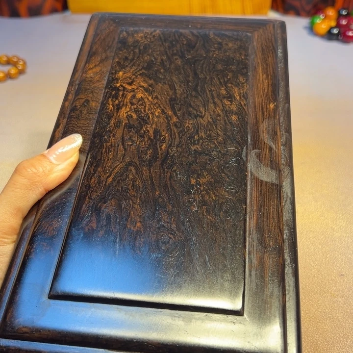 胖***子机关盒。