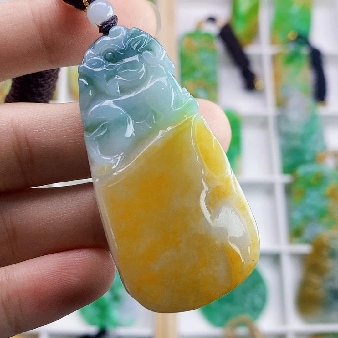 定制翡翠未镶嵌翡翠