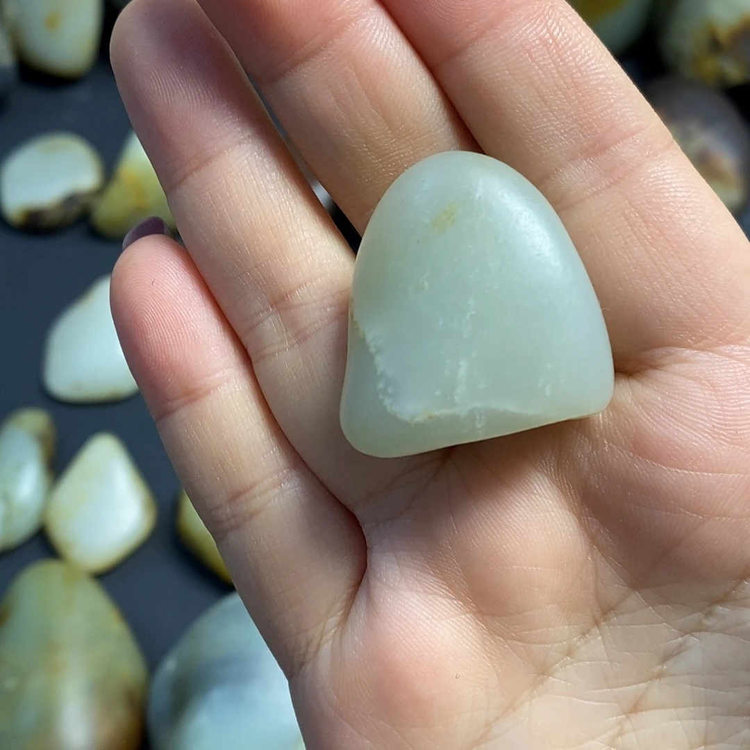 和田玉（糖玉）未镶嵌挂件