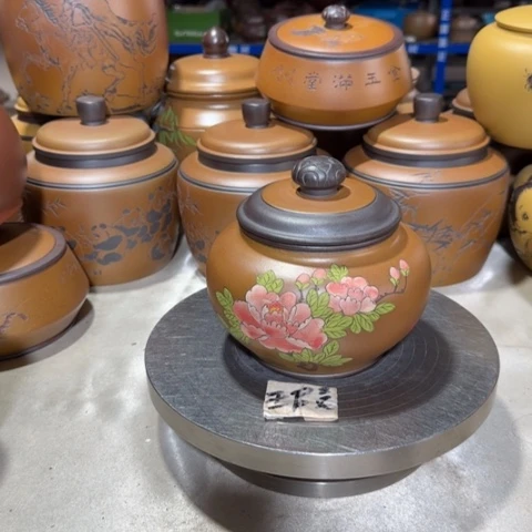 紫砂茶叶罐老*友。。。。。。。。。