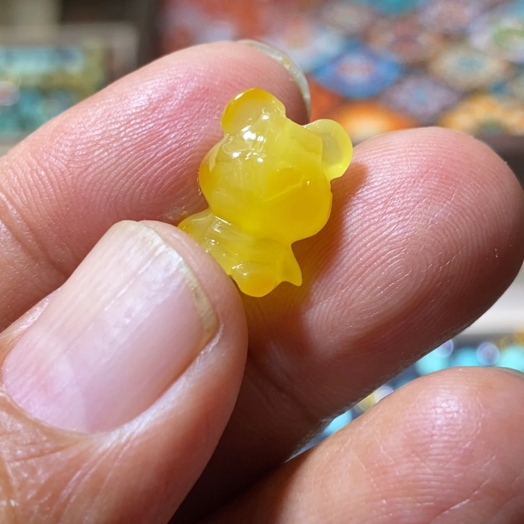 蜜蜡未镶嵌裸石配饰