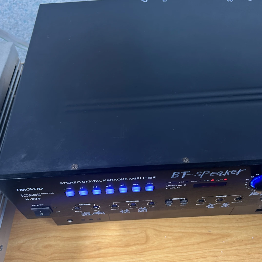 蓝牙功放机一台不包邮