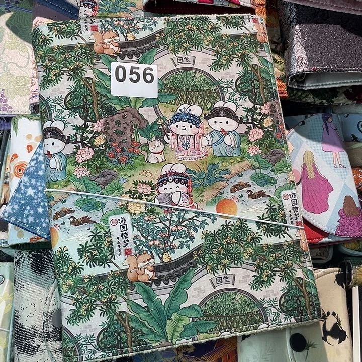 刺绣B5活页带空白纸056