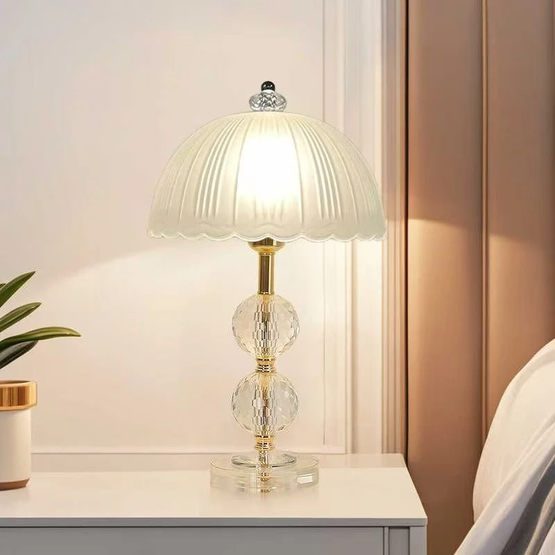 法国金烤漆圆形玻璃款电镀220三色创意台灯酒店床头灯轻奢