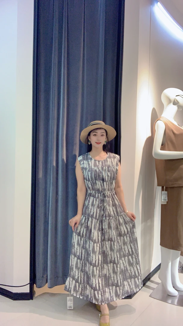 褶皱夏季套头通勤风拼接连衣裙无袖显瘦复古收腰