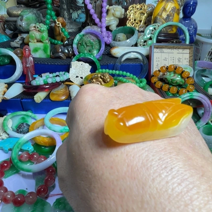 滴血莲花菩提吊坠