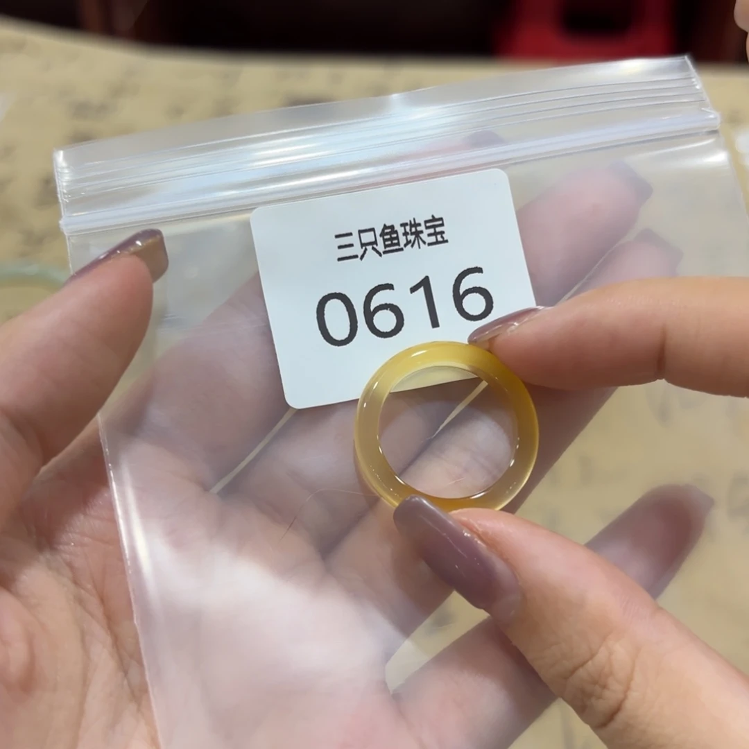 睿***儿玛瑙/玉髓未镶嵌颈饰