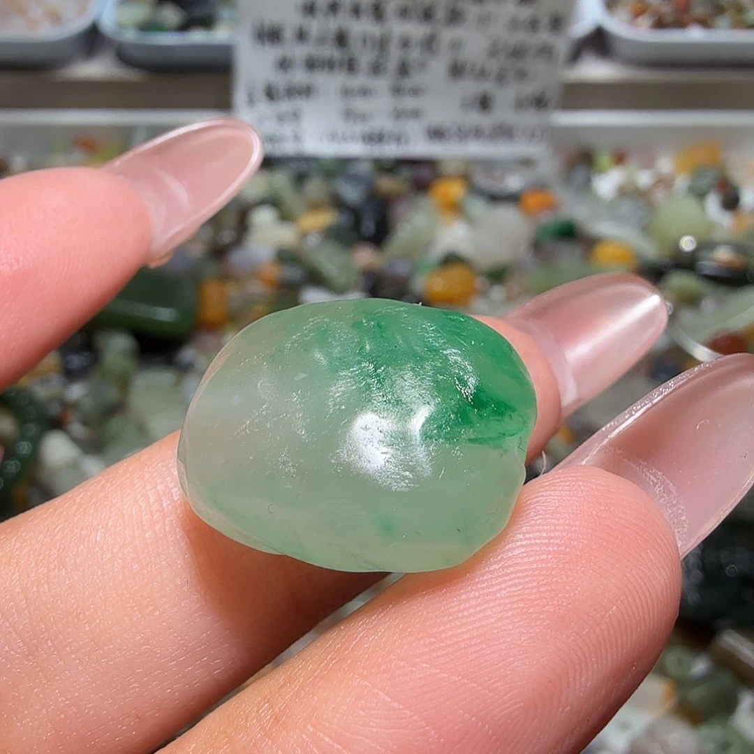 和田玉未镶嵌珠宝奇石