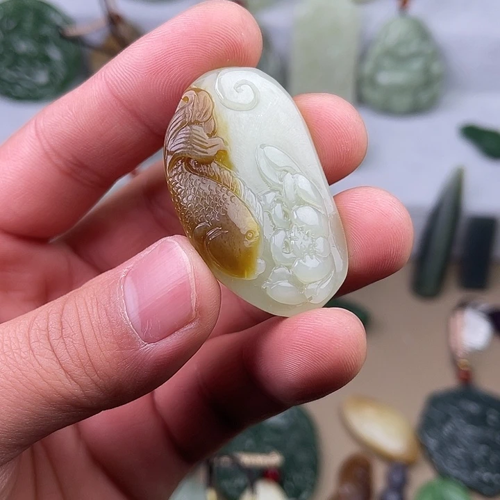 和田玉吊坠(不含链)未镶嵌