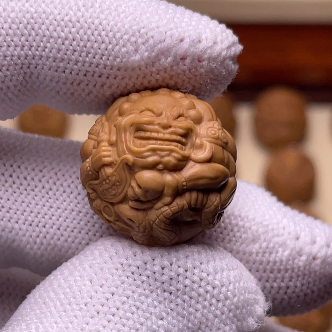 猴头核桃吊坠六臂伏魔尊者18+