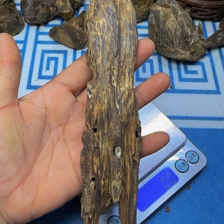 木手工艺雕塑根雕木方板材47克