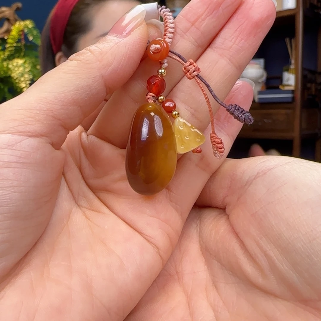 蜜蜡颈饰未镶嵌1111111111