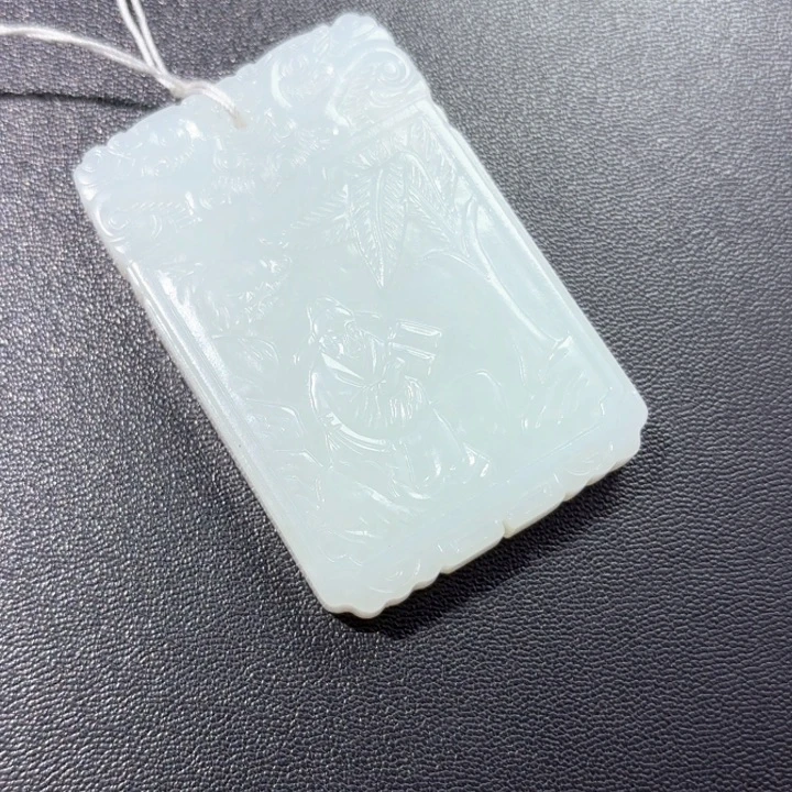 老***孙未镶嵌和田玉挂件