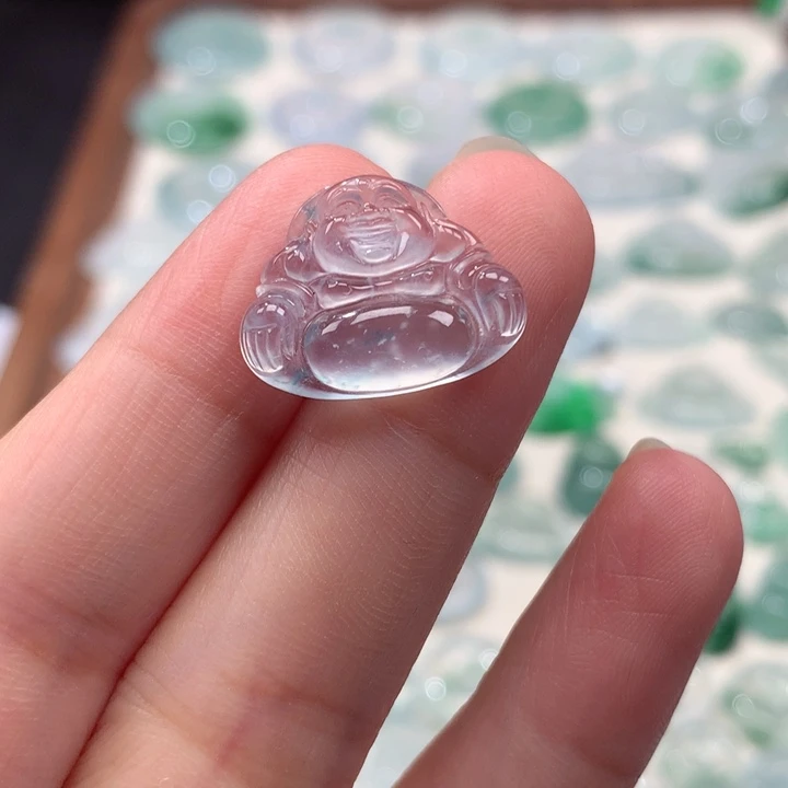 翡翠未镶嵌颈饰高冰佛公