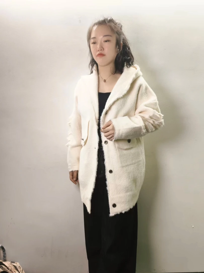 W31  小外套  默认微瑕  无运费险  接受不了勿拍