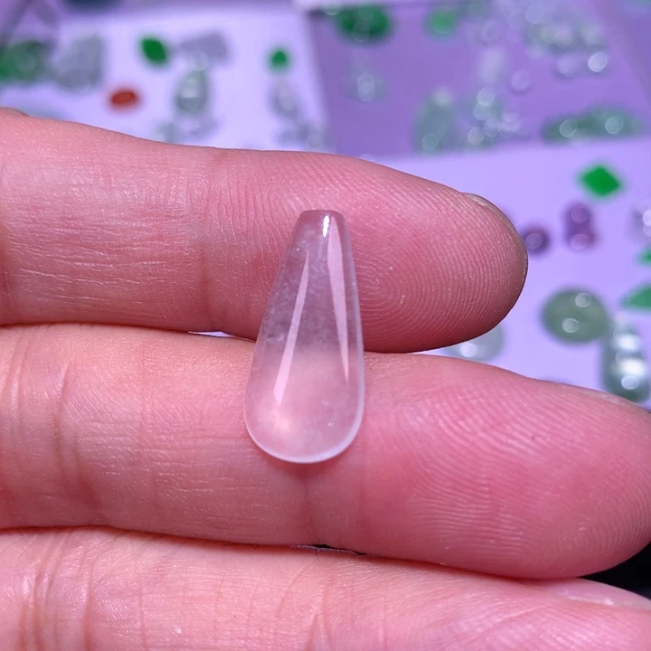 翡翠裸石高冰水滴