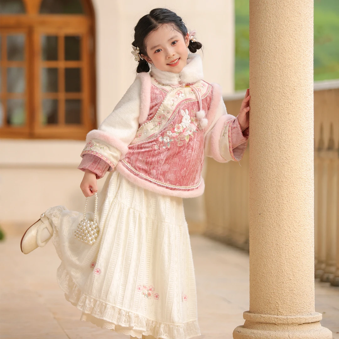 蜜桃乌龙-汉服女童2025新款新中式国风女孩冬季唐装儿童裙子套装