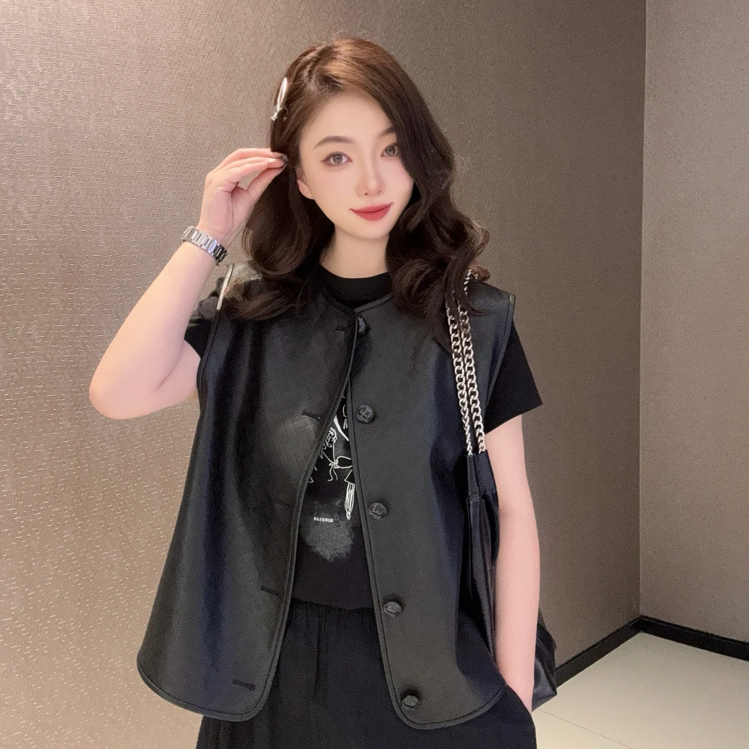 GIRDEAR/哥弟夏季新款复古休闲时尚黑色上衣无袖马甲140023