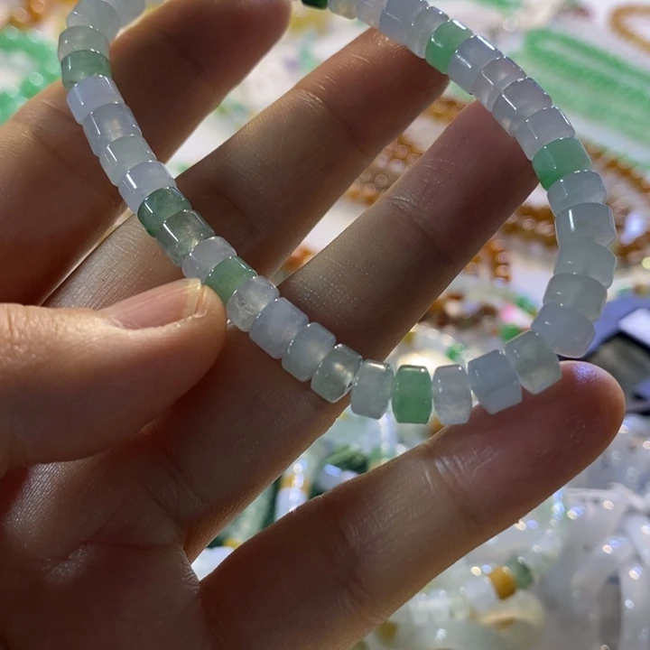 翡翠未镶嵌手链桶珠
