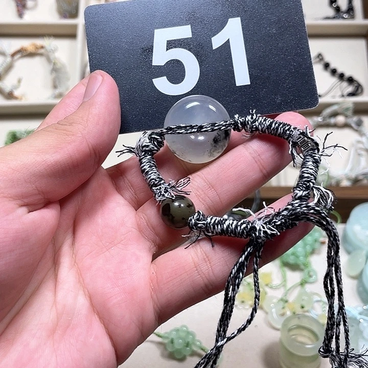 小***乔合金蛇纹石玉颈饰