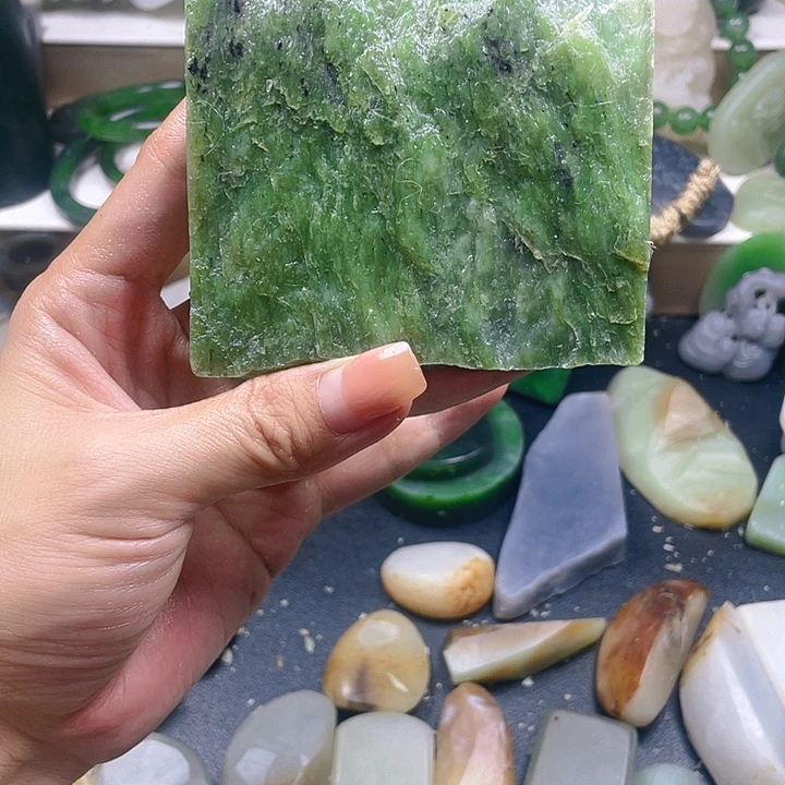 和田玉未镶嵌珠宝半成品