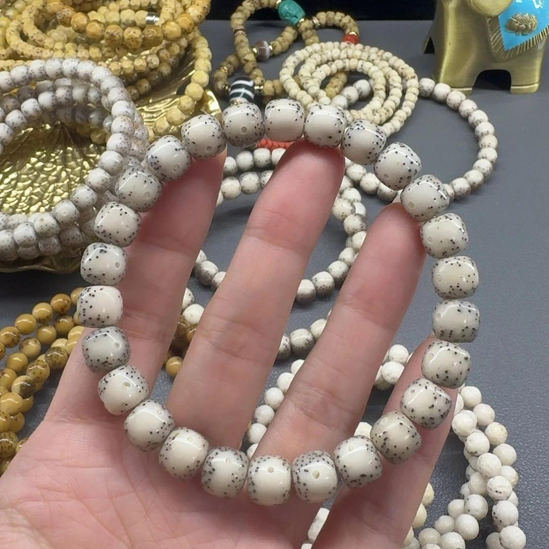 吊坠星月菩提9×8骨瓷白