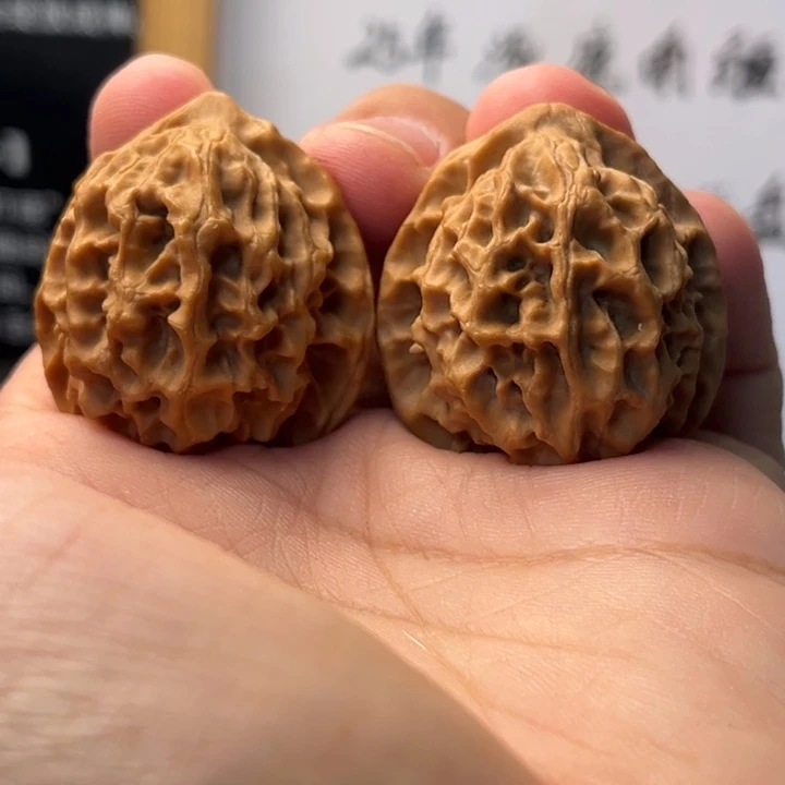 吊坠文玩核桃127号34尺玄月