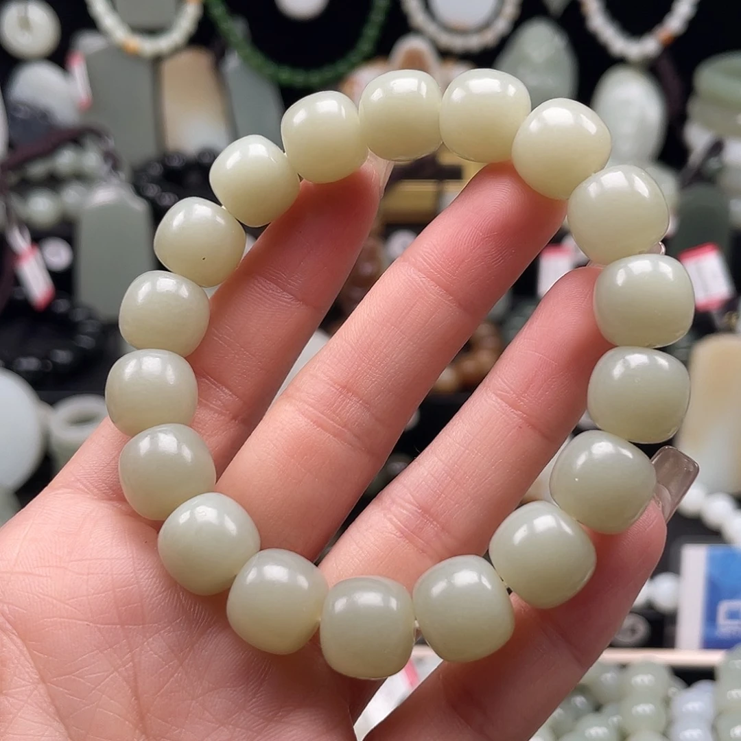 和田玉未镶嵌手链