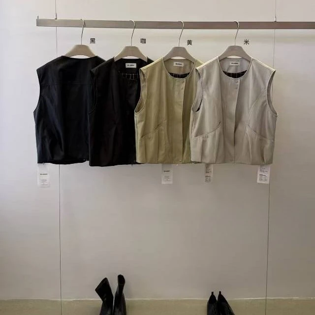 圆领百搭PU399蛋白皮马甲女