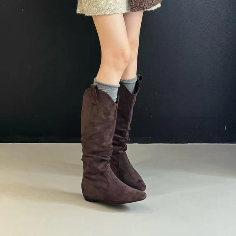 哈哈女鞋 2025秋冬新款复古堆堆长靴内增高3cm     C09-1