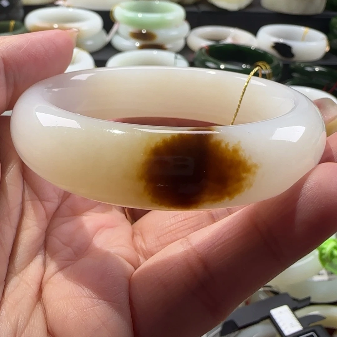 和田玉手镯未镶嵌薛*