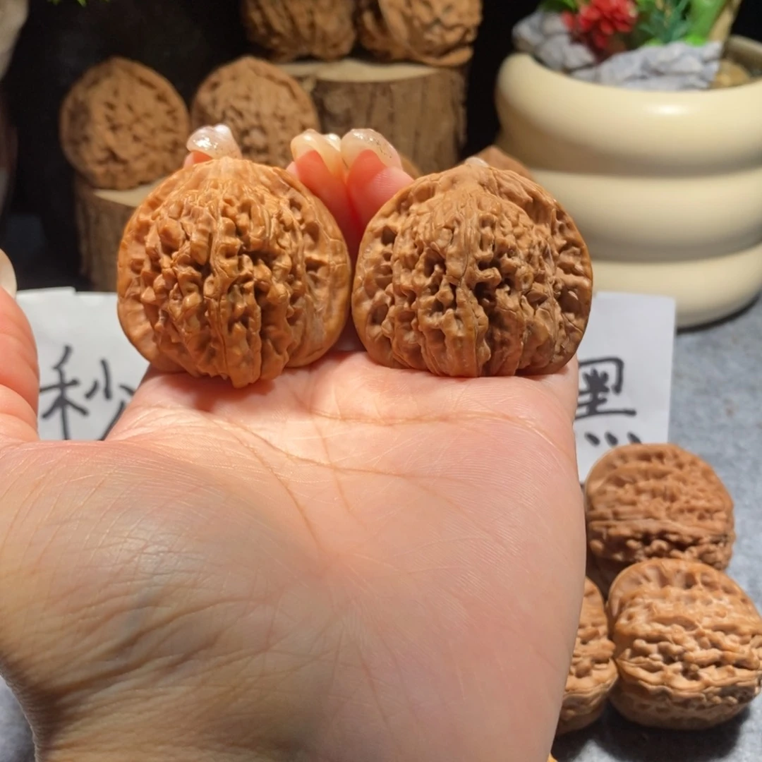 核桃把件全品43四座楼