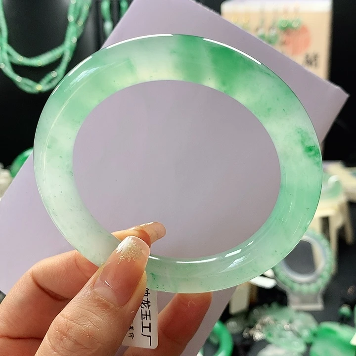 石英质玉手镯未镶嵌继*