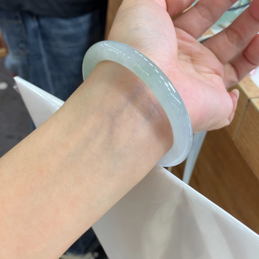 翡翠未镶嵌手镯天然Ａ货翡翠55/56