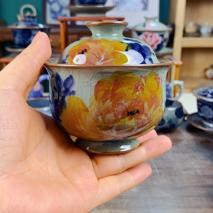 瓷片手工制作工艺精湛等特点