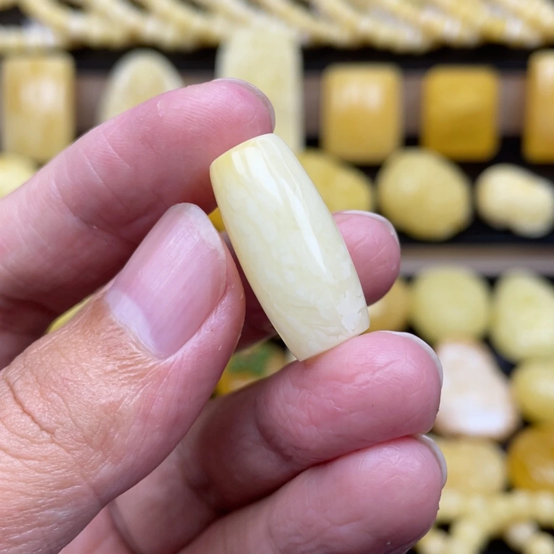 琥珀未镶嵌裸石琥珀蜜蜡