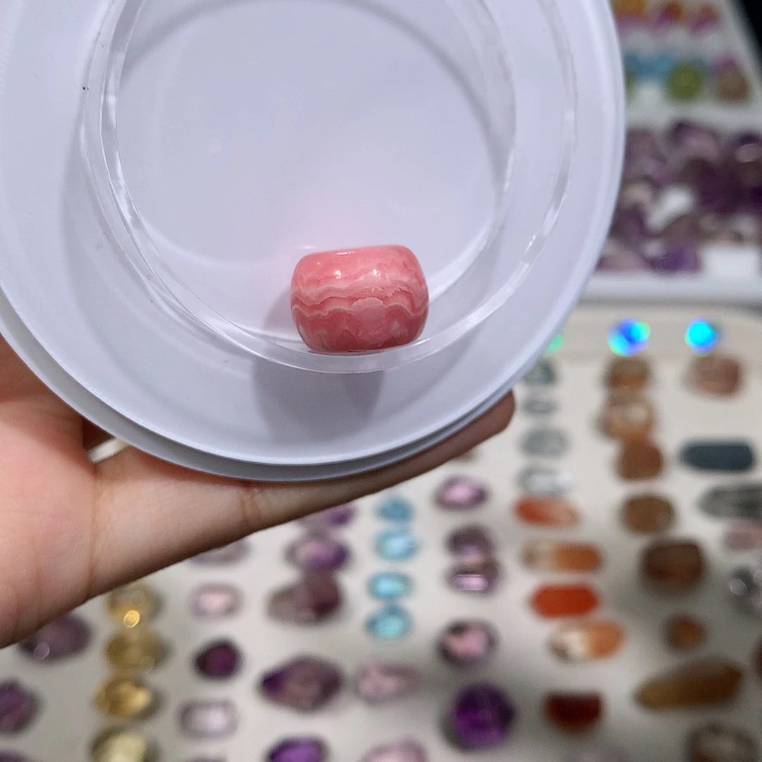 无非金属红 纹石鼓珠打孔定制不退换