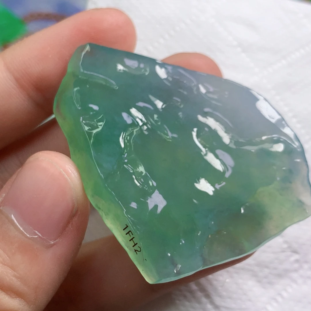 【闪购商品】颈饰未镶嵌翡翠嘻
