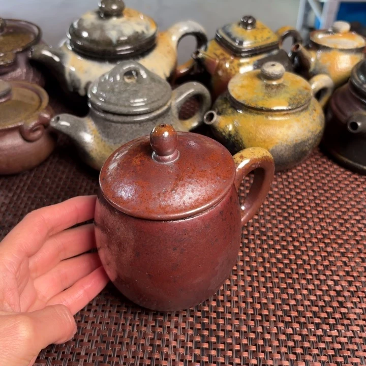 紫砂茶杯火红龙旦260 C