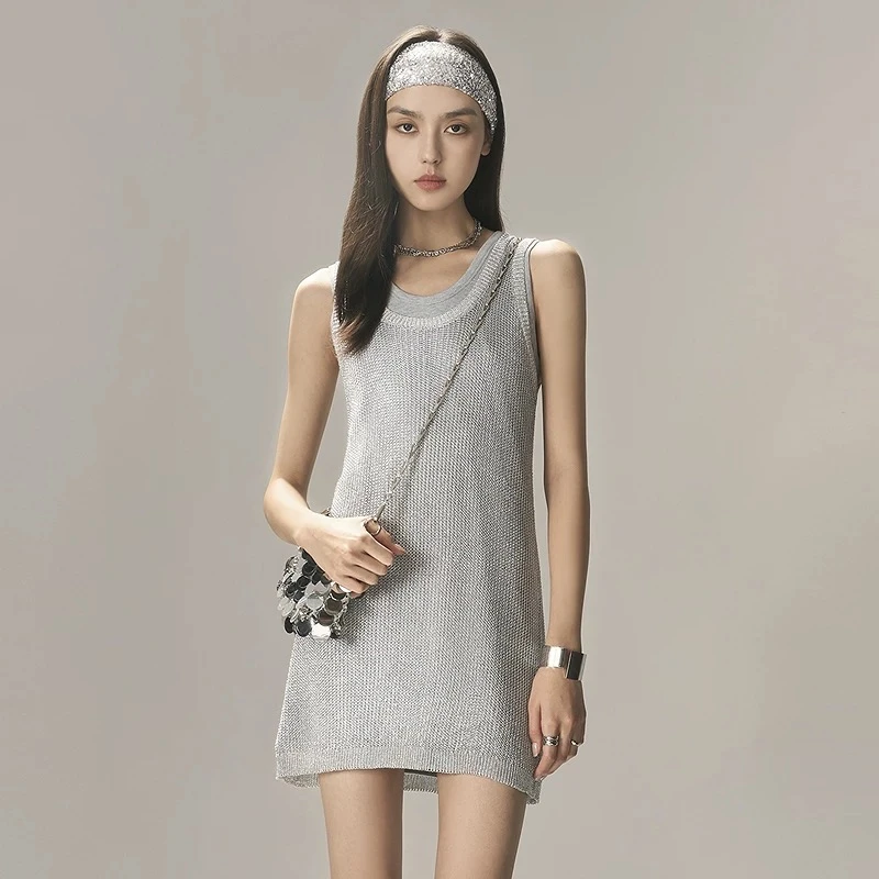 巨好看连衣裙轻熟2025夏新款氛围感别致镂空罩衫无袖背心裙两件套