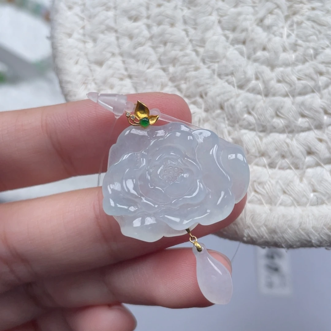 翡翠18K金镶嵌颈饰天然A货缅甸翡翠