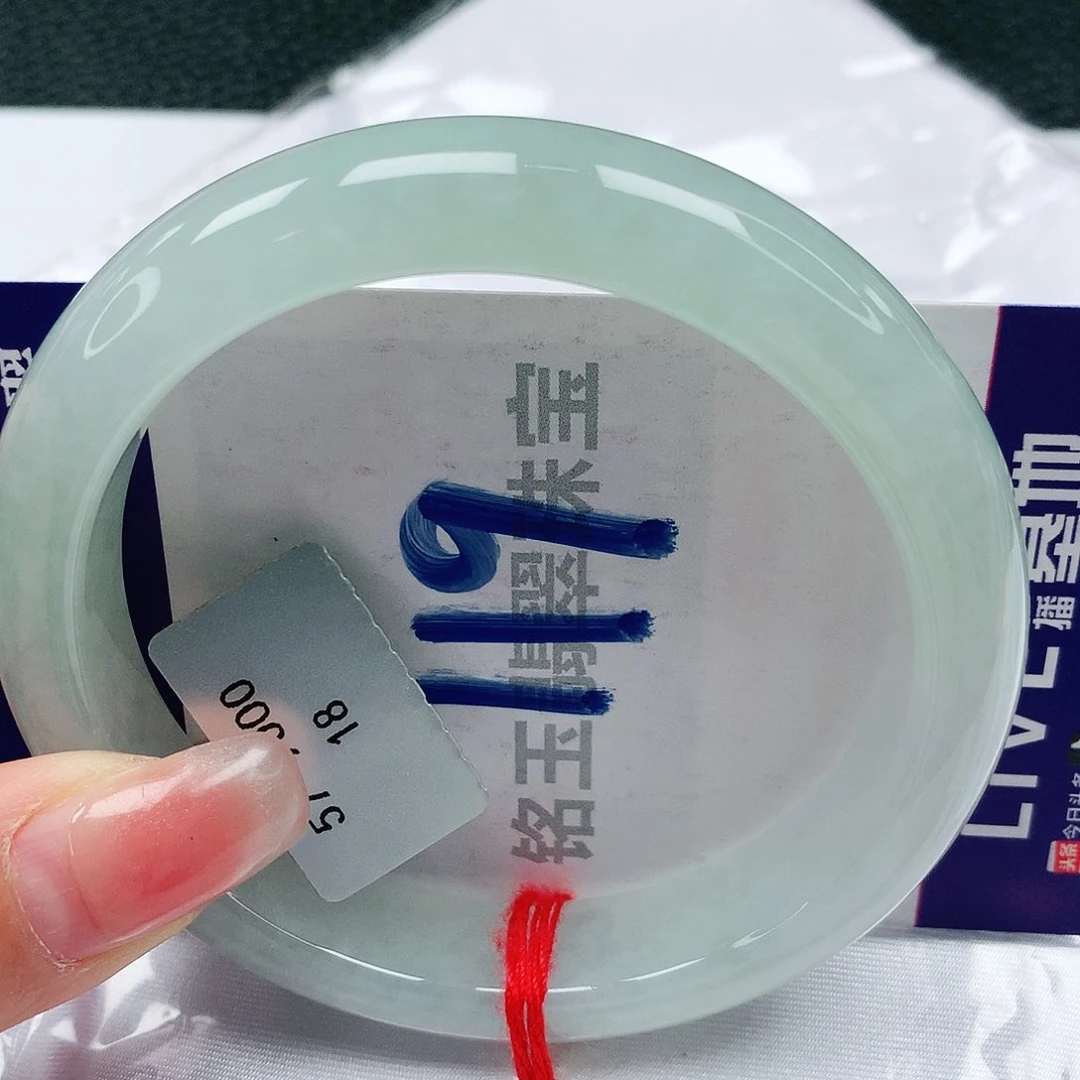 翡翠手镯未镶嵌缅甸天然a货翡翠